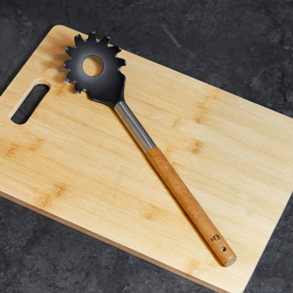 Łyżka Do Makaronu Spaghetti Kuchenna Cedzak 32,5Cm