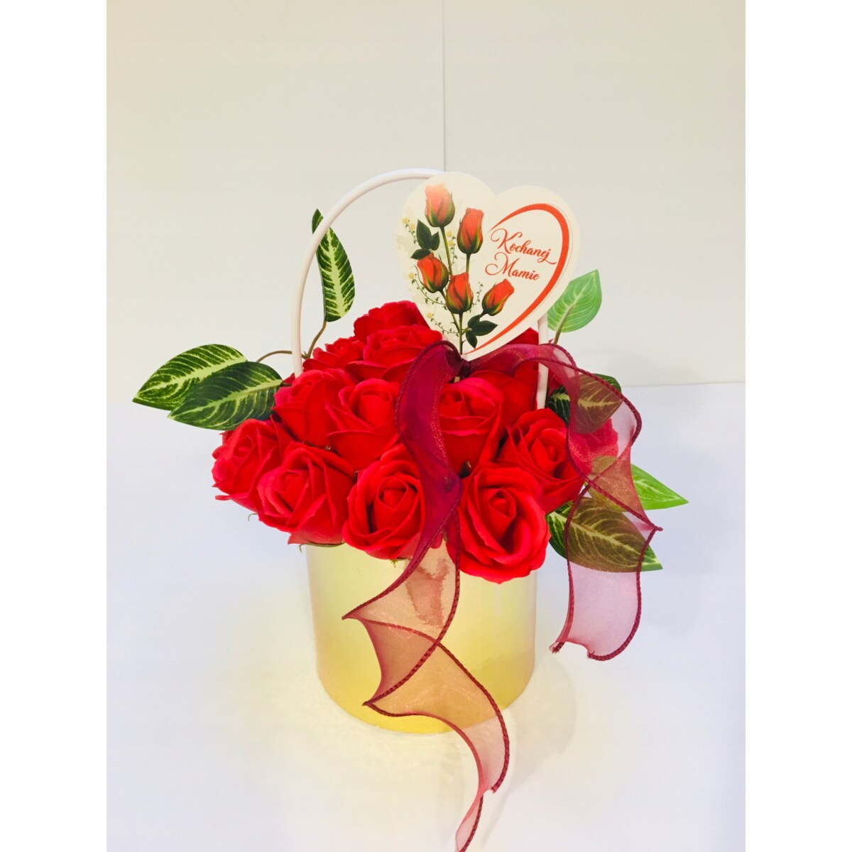 DZIEŃ dla MAMY kwiaty RÓŻA W ZŁOTYM BOXIE mydlane trwałe prezent z mydła