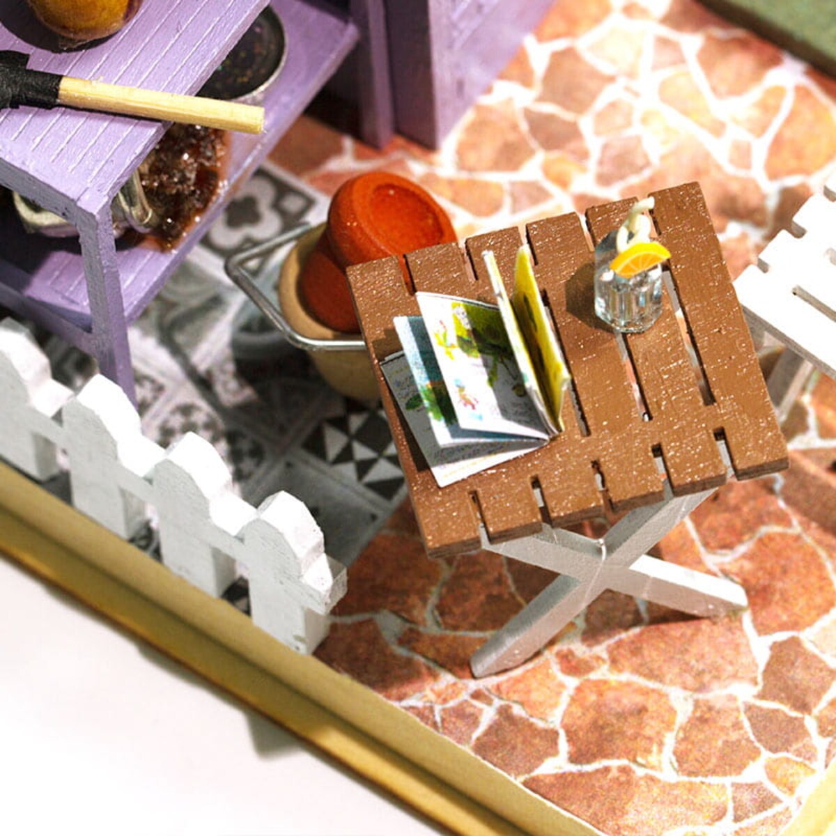 Miniaturowy domek - Szczęśliwe chwile