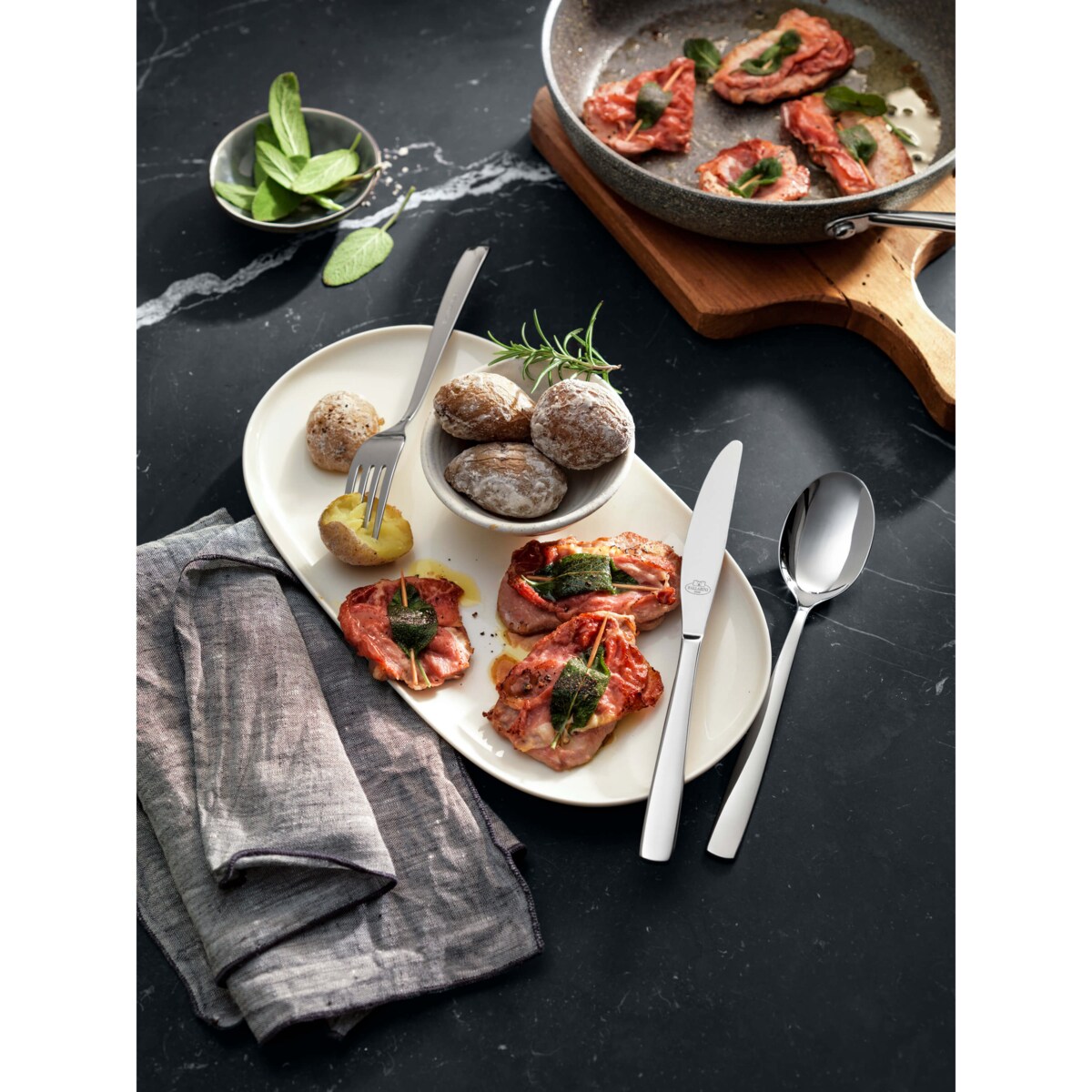 Patelnia indukcyjna Ballarini Salina Granitium - 28 cm