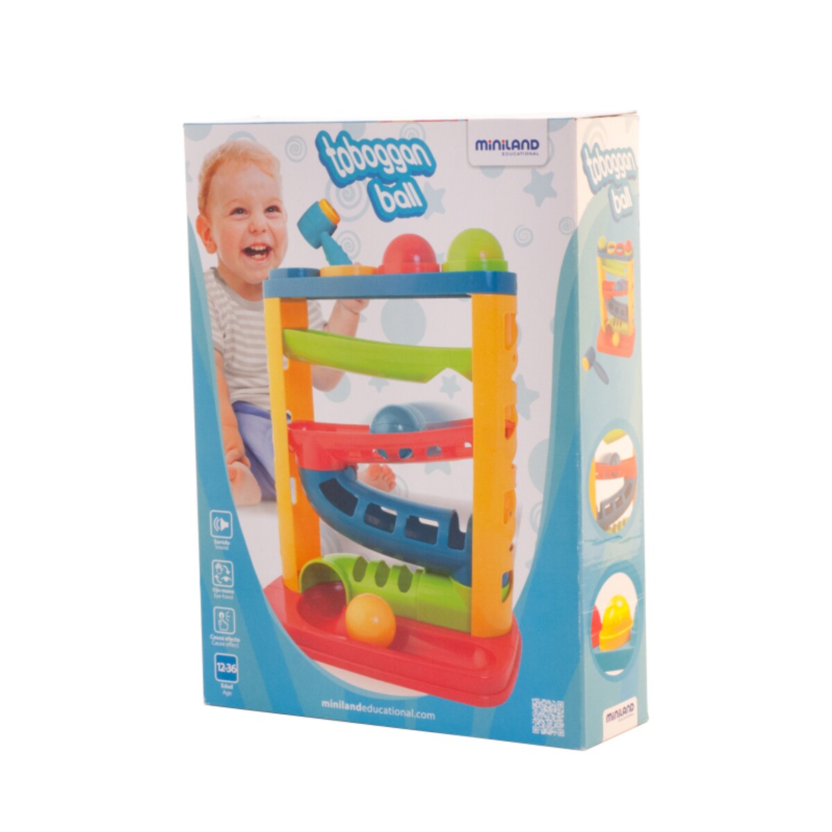 Kolorowa zjeżdżalnia z piłeczkami