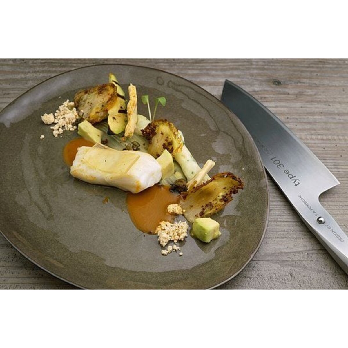 Nóż Santoku Hakata Type 301