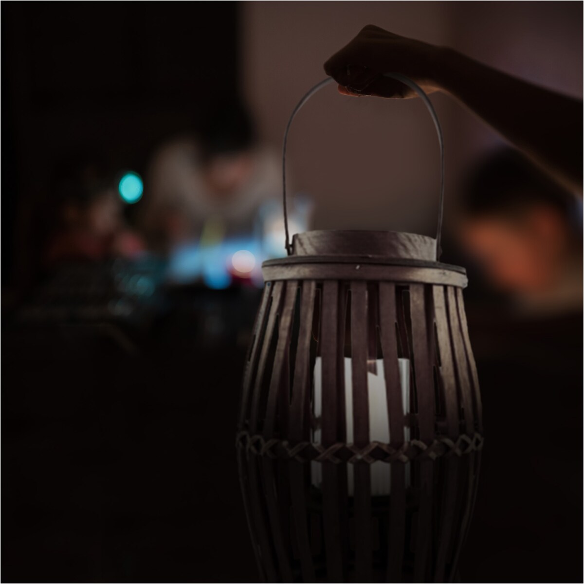 Lampion Wiklinowy Latarnia Latarenka Dekoracyjna 39cm Drewniany Ze Świecznikiem