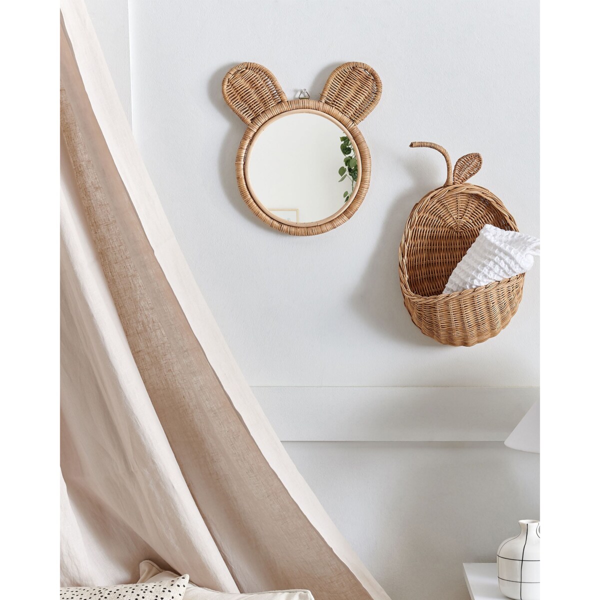 Lustro ścienne ASHANTI 30 cm 33 cm Rattan Naturalny