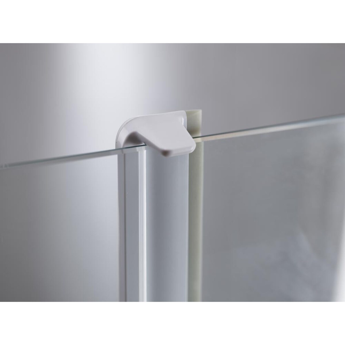 Ściągaczka do kabiny prysznicowej biała Easy Store, 25 x 5 x 4 cm, Joseph Joseph