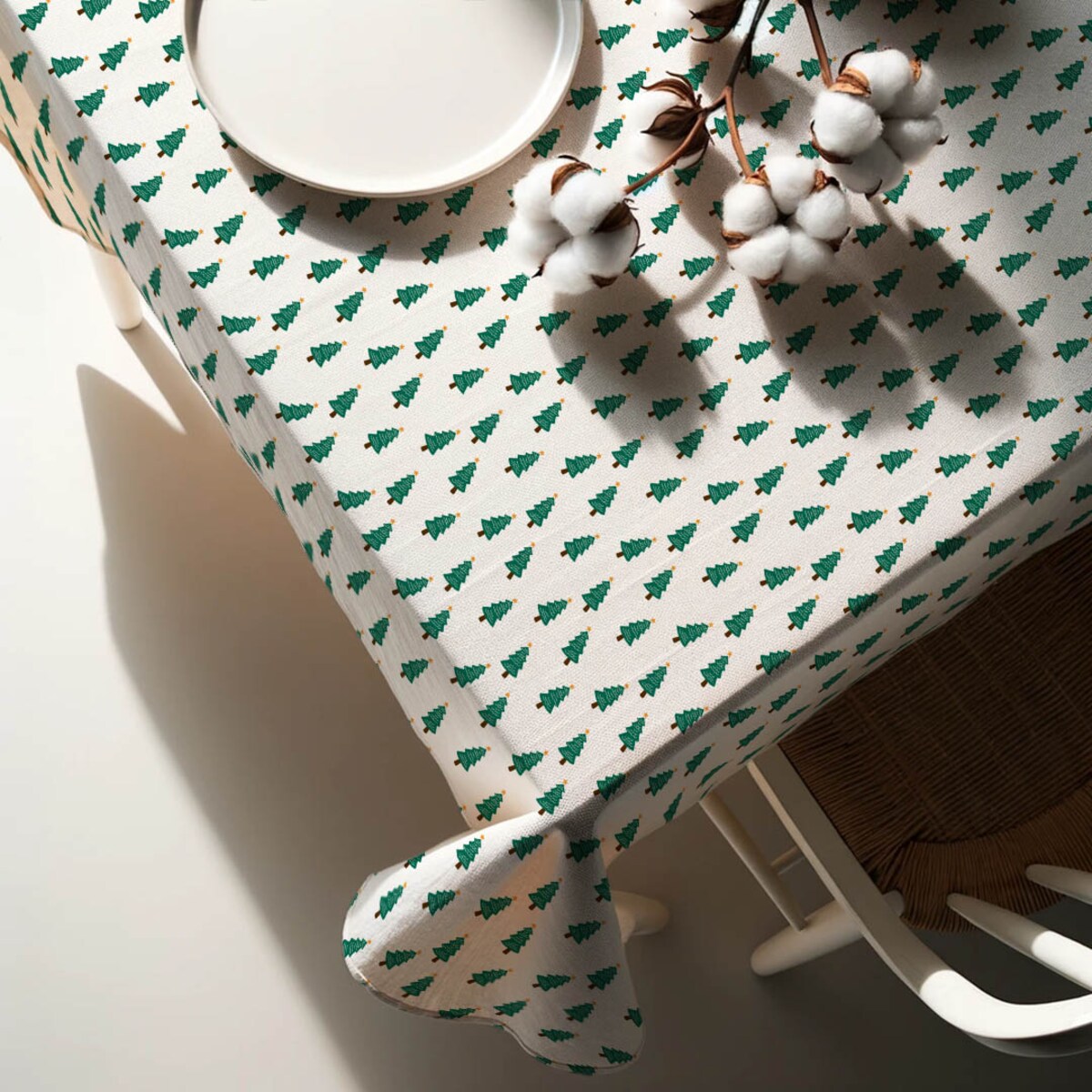 Obrus świąteczny - Choinki 140x220 cm