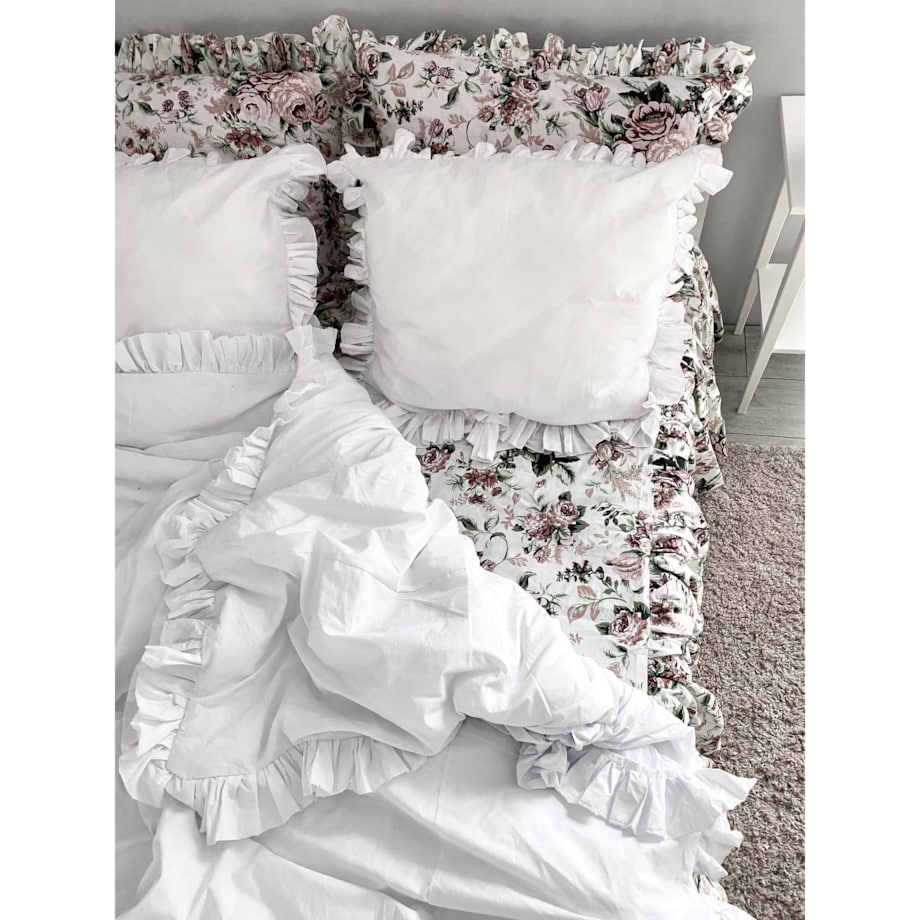 Prześcieradło Na Łóżko Bawełniane Z Ozdobną Falbanką Retro Kwiaty 180 Cm