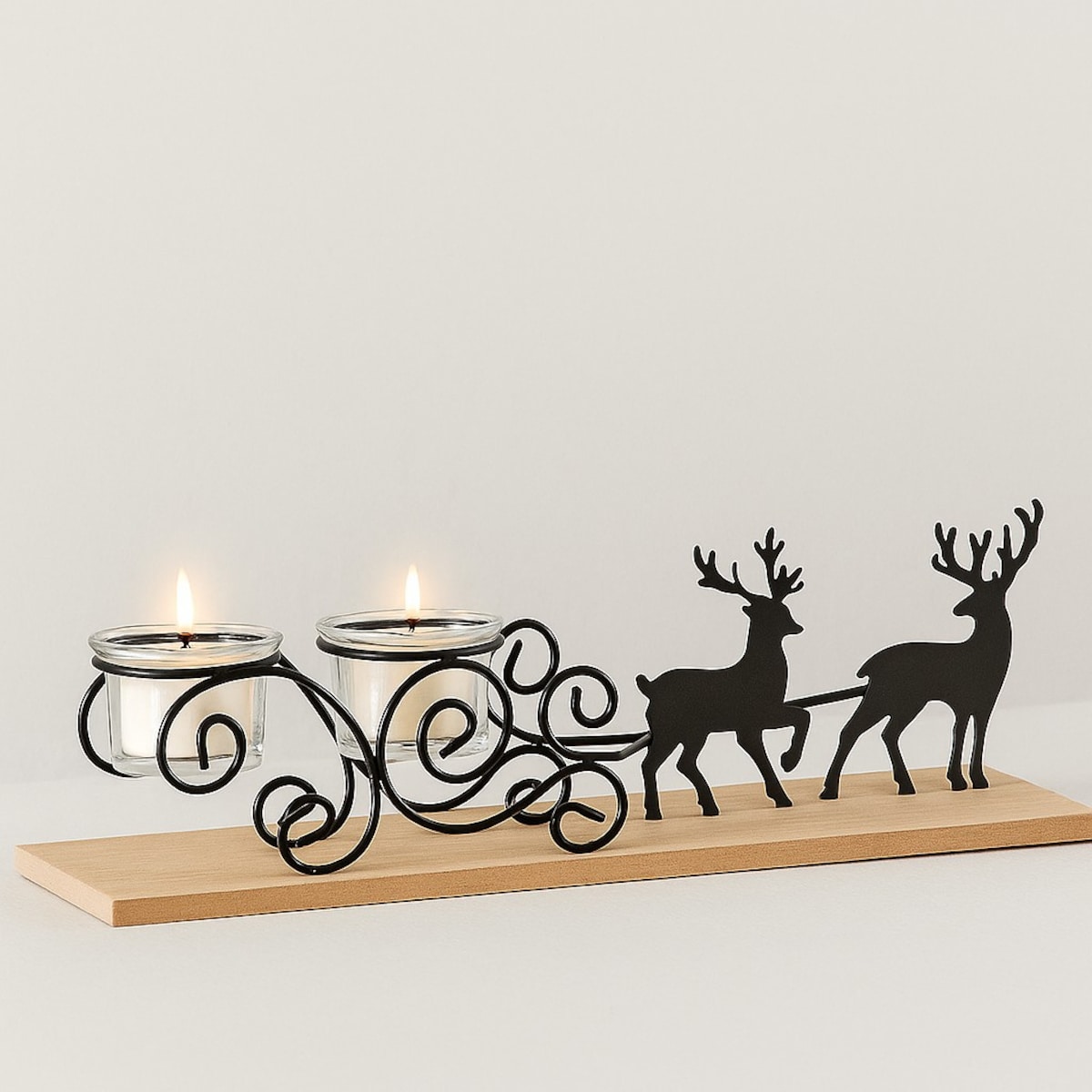 Metalowy świecznik na tealight, renifery, 45 cm