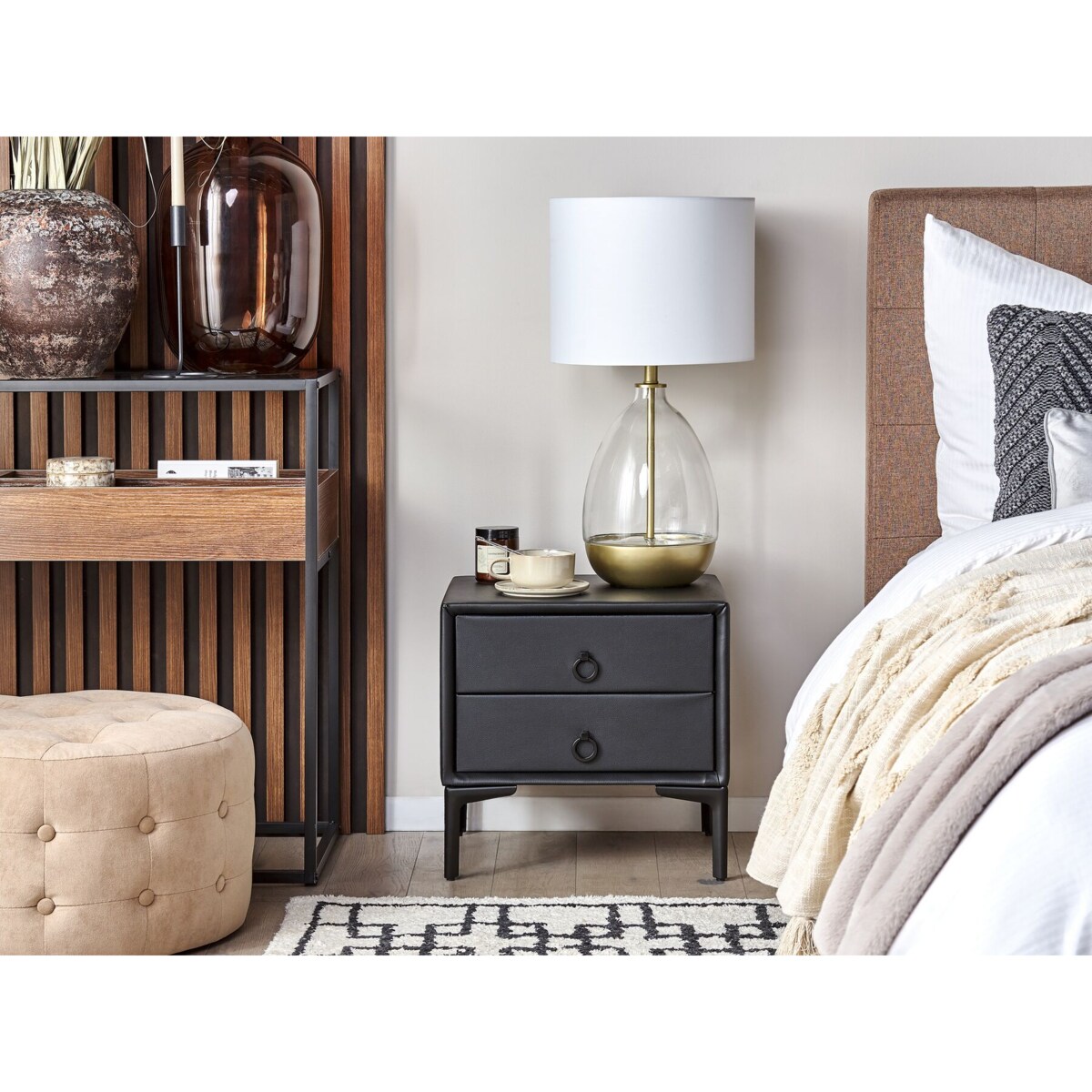 Szafka nocna ekoskóra czarna SEZANNE