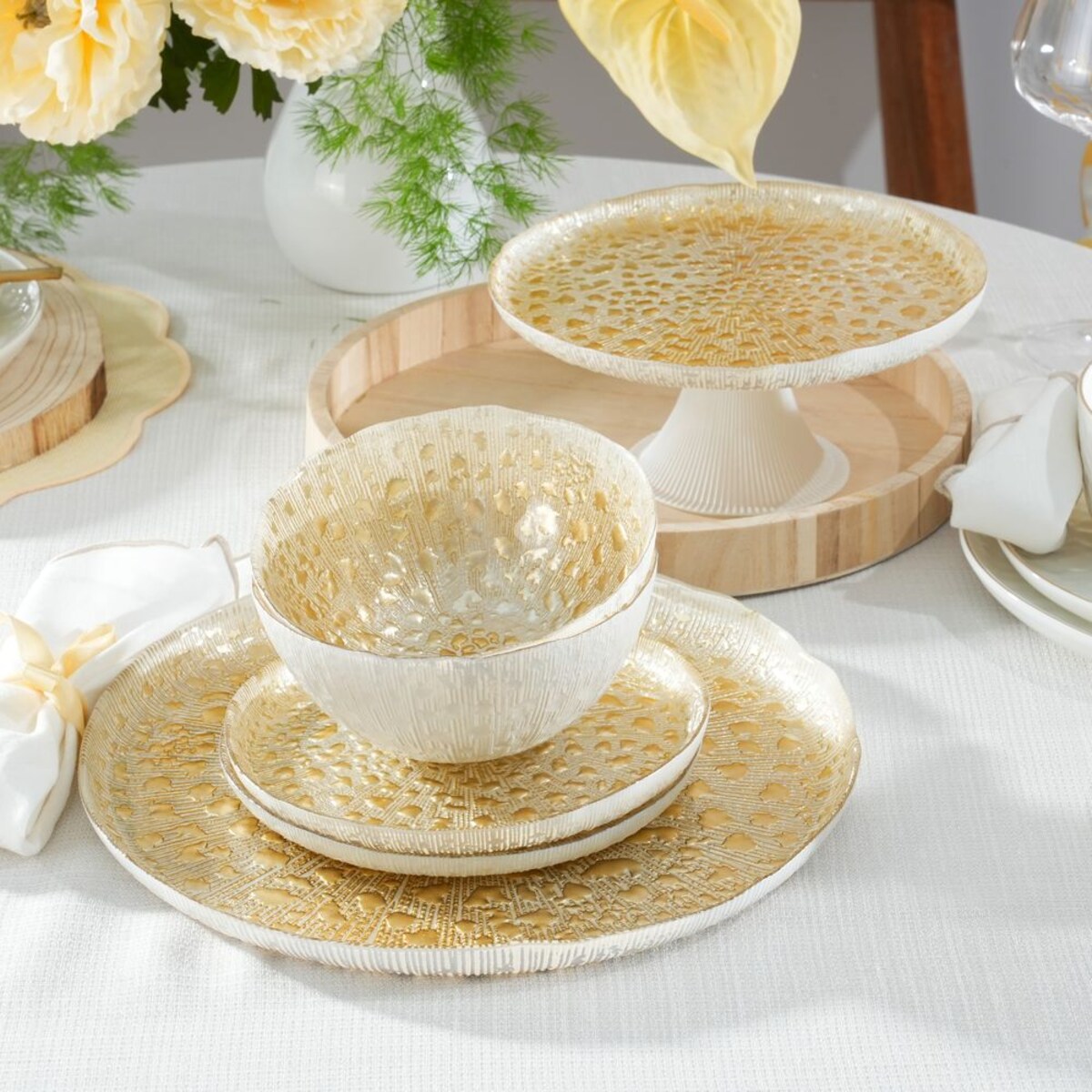 Patera na ciasto szklana 21,5 cm CASTELLO GOLD