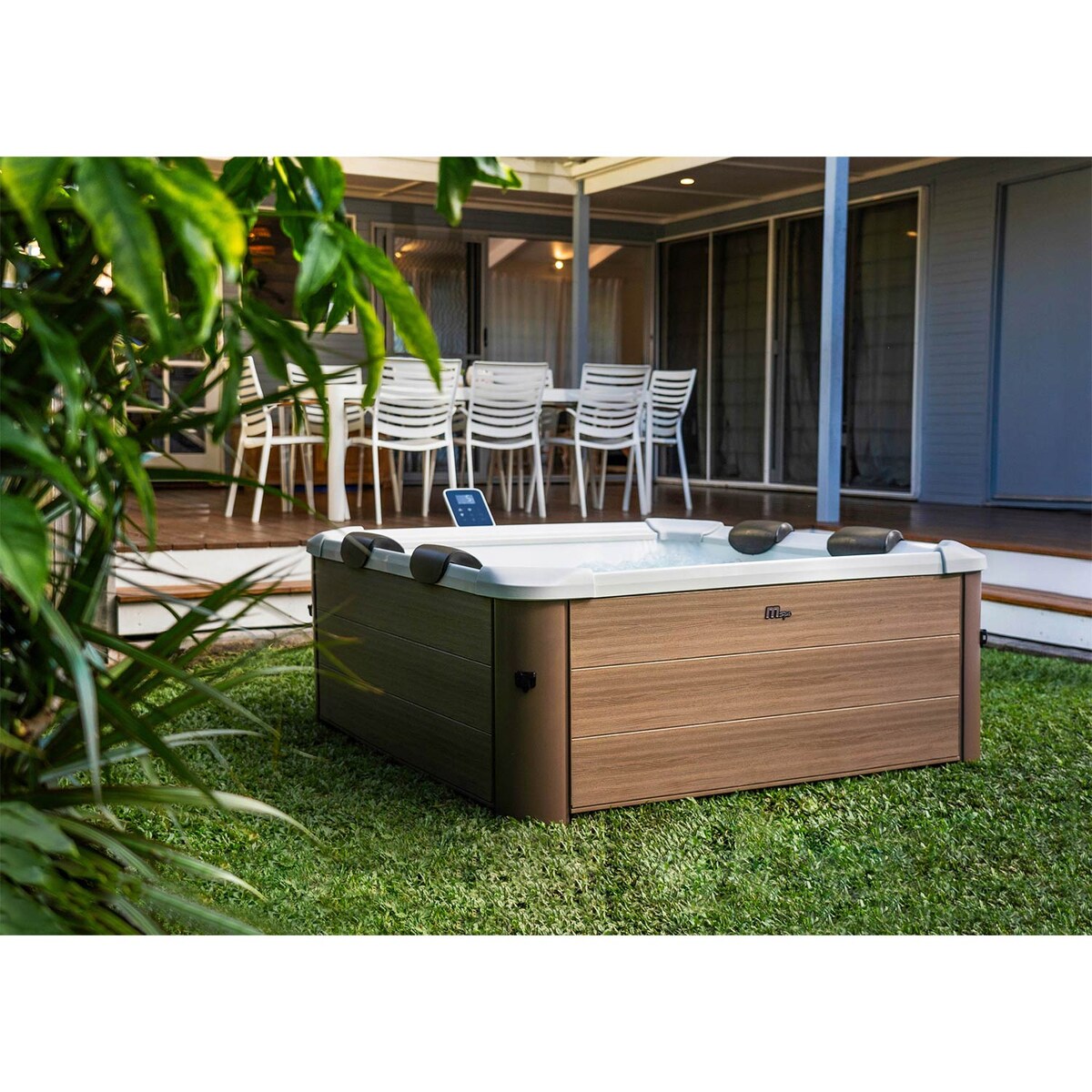 Panelowe SPA z hydromasażem MSpa Amber całoroczne 6 osobowe LED WIFI model 2026