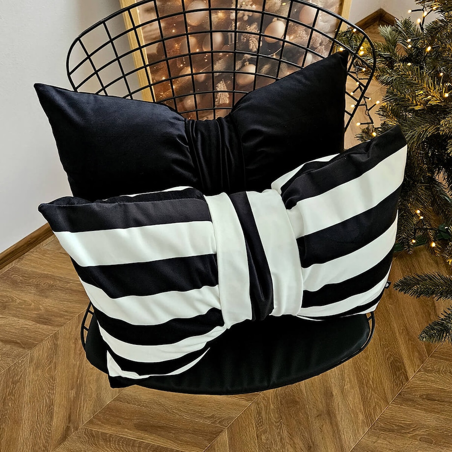 Poduszka XMAS wzór XM54 | Kokarda w paski czarna 40 x 60 cm