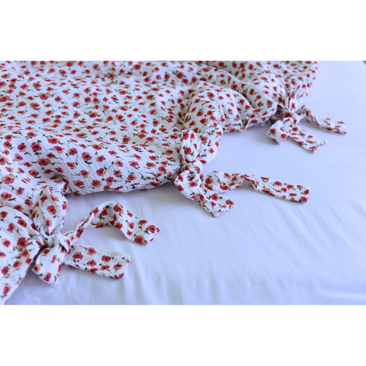 Pościel muślinowa z falbanką maki 180/200 + 2x70/80