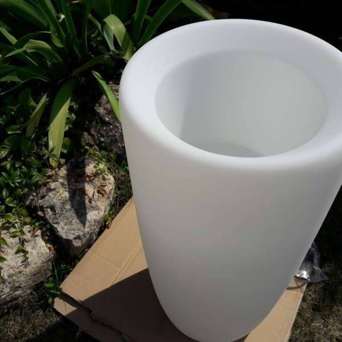 Słupek LAMPA zewnętrzna FLOWERPOT 9712 biała donica podświetlana outdoor IP65, Nowodvorski