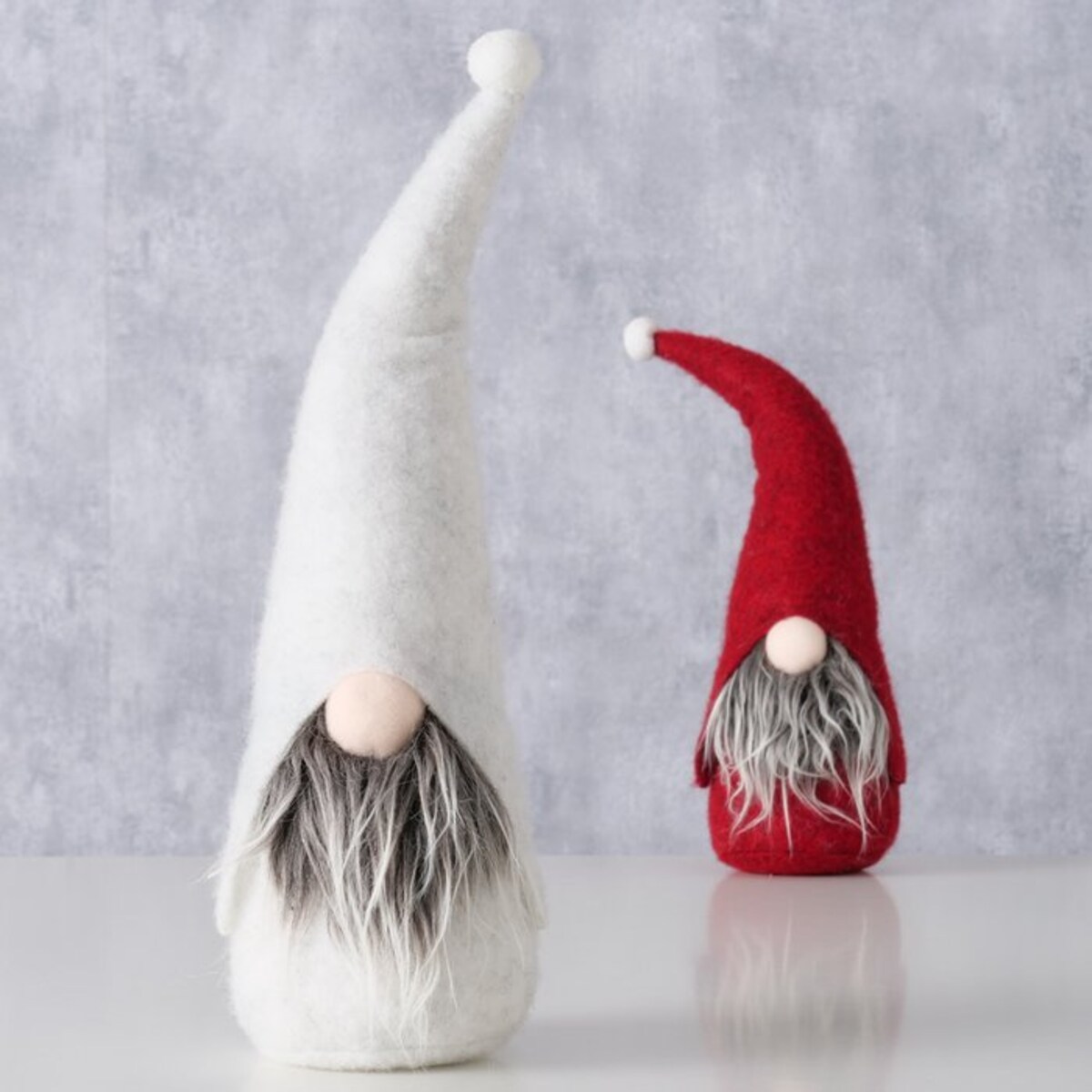 Tekstylna figurka gnom HARVEST, wys. 32 cm, kolor czerwony, poliester