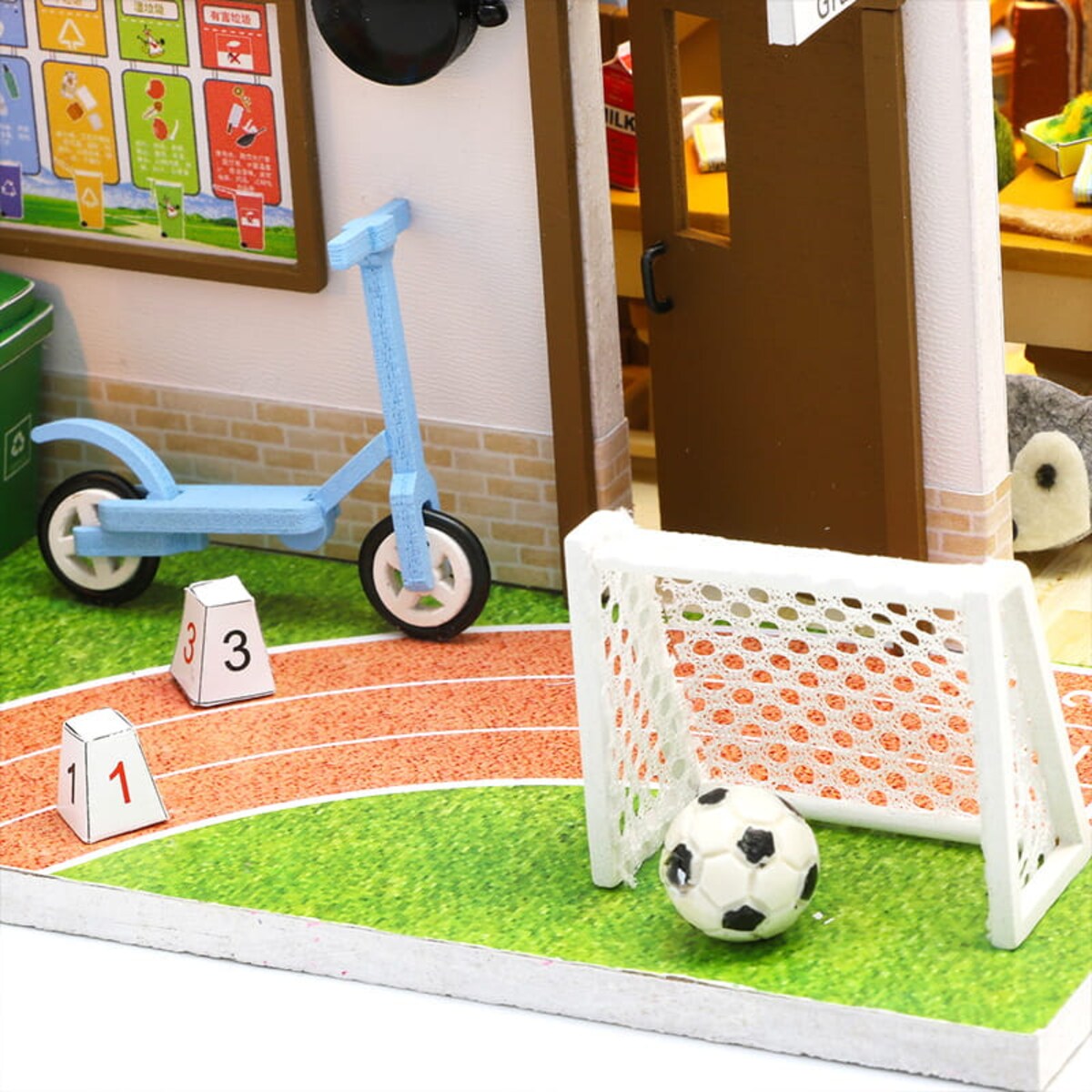 Miniaturowy domek - Wesoła szkoła