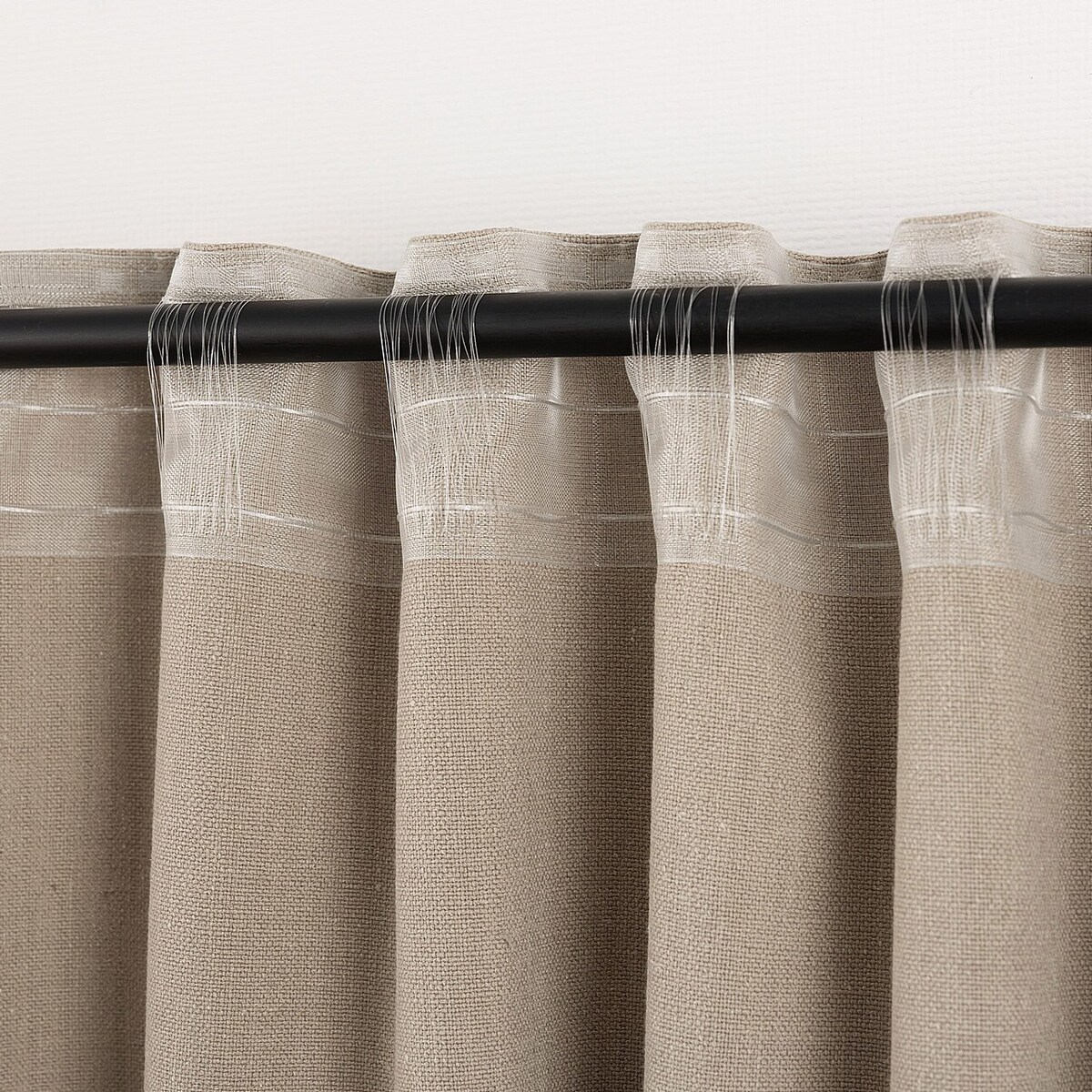 Zasłona gotowa na taśmie marszczącej 140x280cm beige 1 szt. 140x280 beżowy