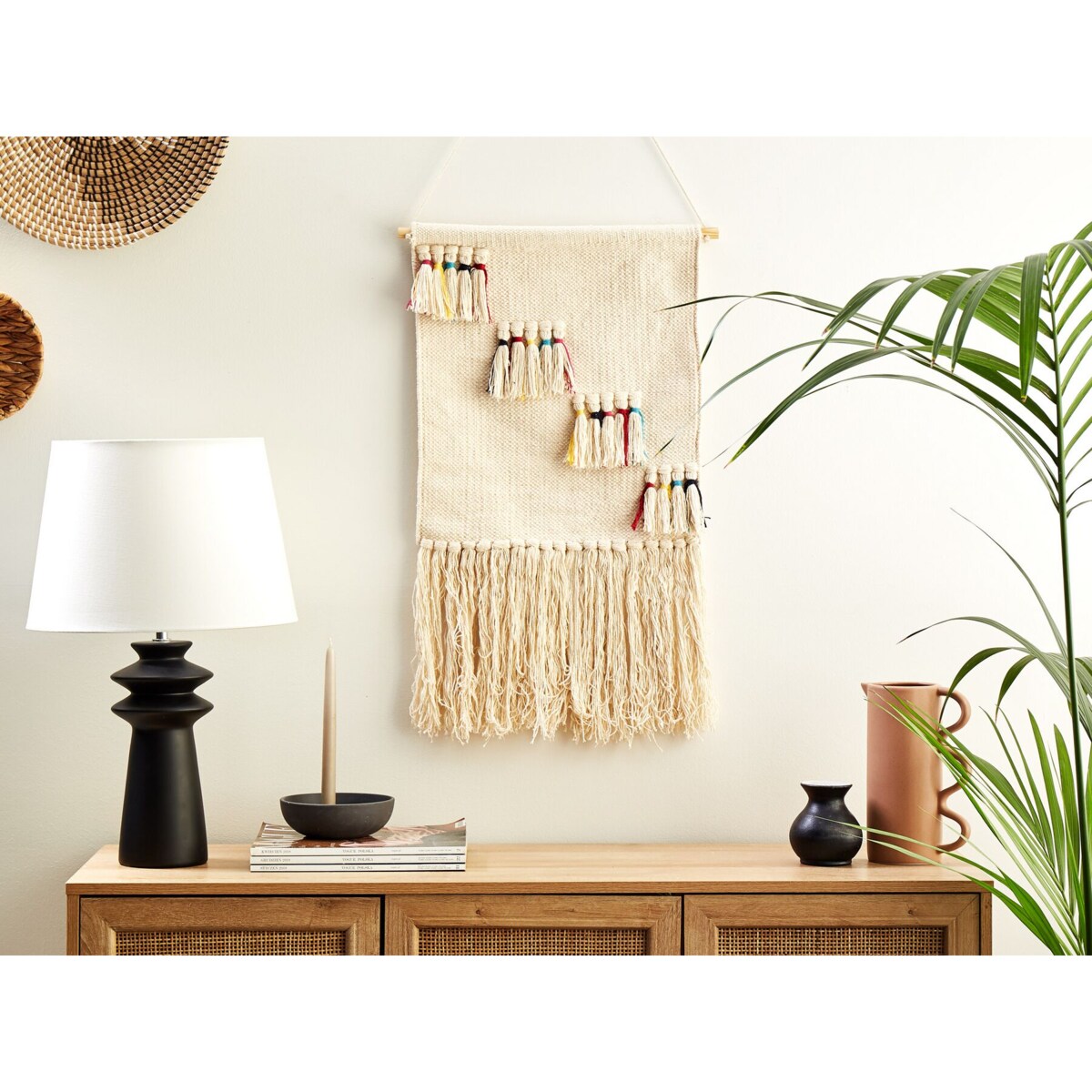 Dekoracja ścienna z frędzlami bawełniana beżowa BUREWALA
