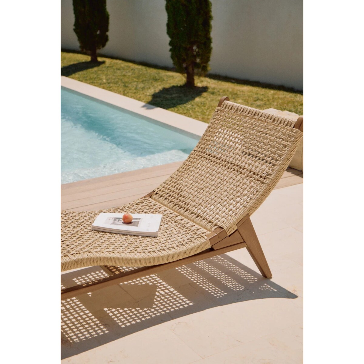 Leżak z drewna tekowego Pitea