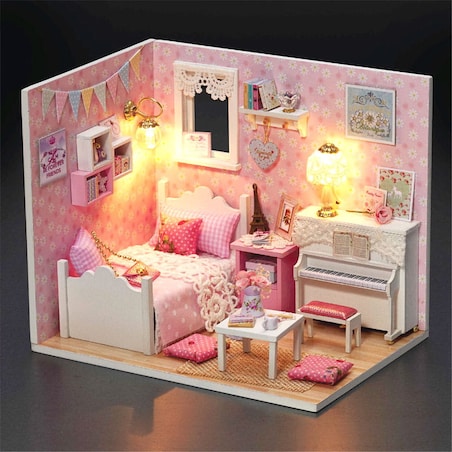 Miniaturowy domek - Pokój Lenki