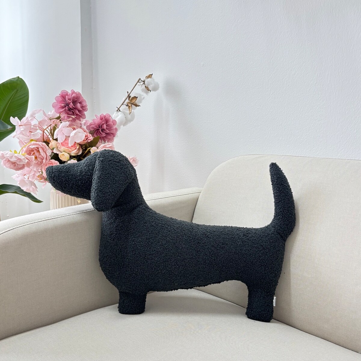 Poduszka pies Jamnik boucle czarna