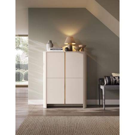 Komoda wysoka 103 BALI, czterodrzwiowa z pojemnymi półkami, Kaszmirowa