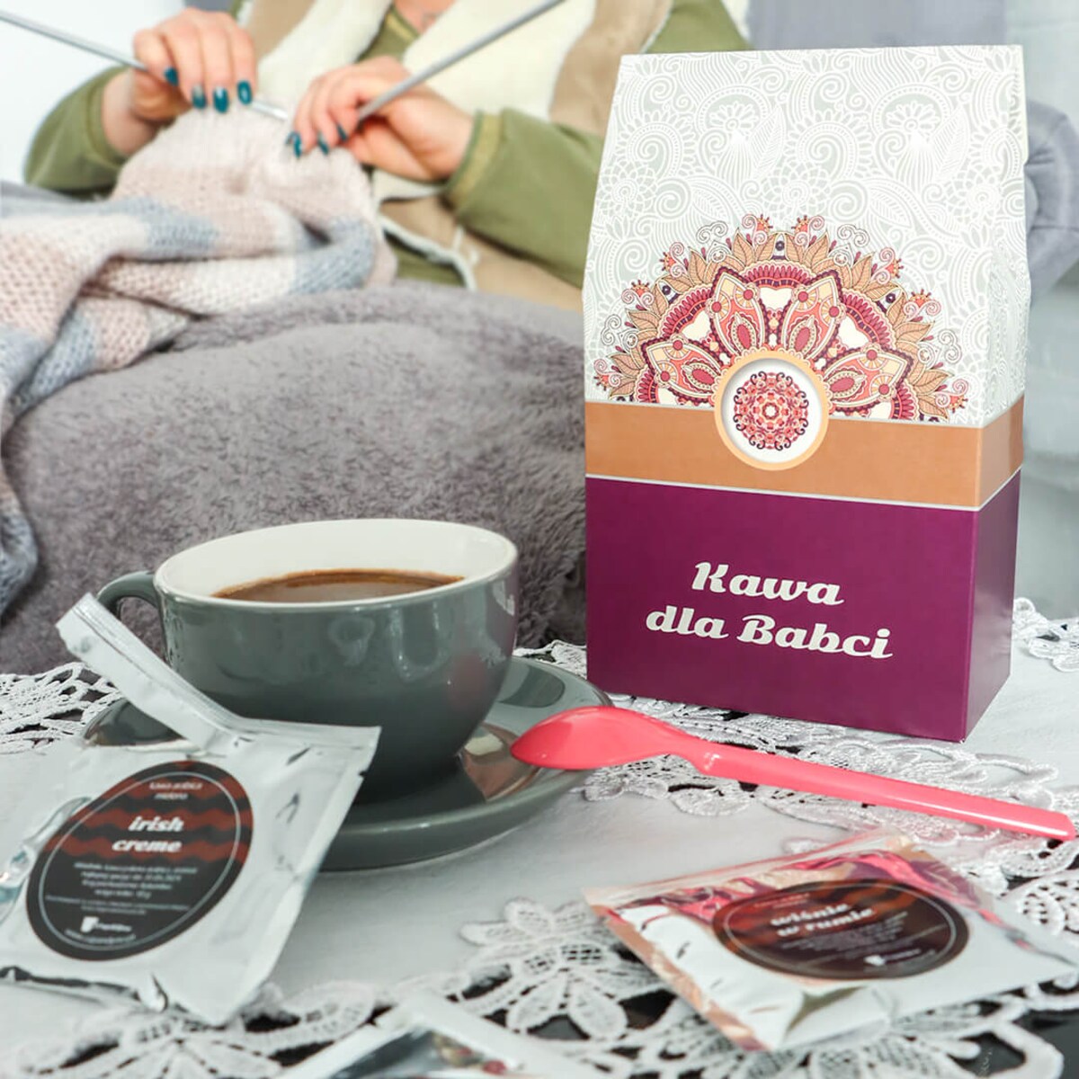 Zestaw kaw dla Babci - prezent podarunek dla babci z kawą smakową aromatyzowaną 10 smaków x 10g - prezent upominek na Dzień Babci i nie tylko