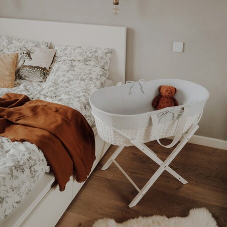 Kosz Mojżesza - pleciony z papieru