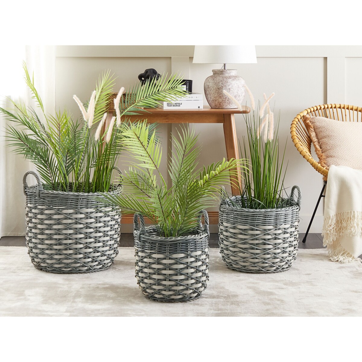 Zestaw 3 koszy na kwiaty z technorattanu szaro-biały GEFIRA