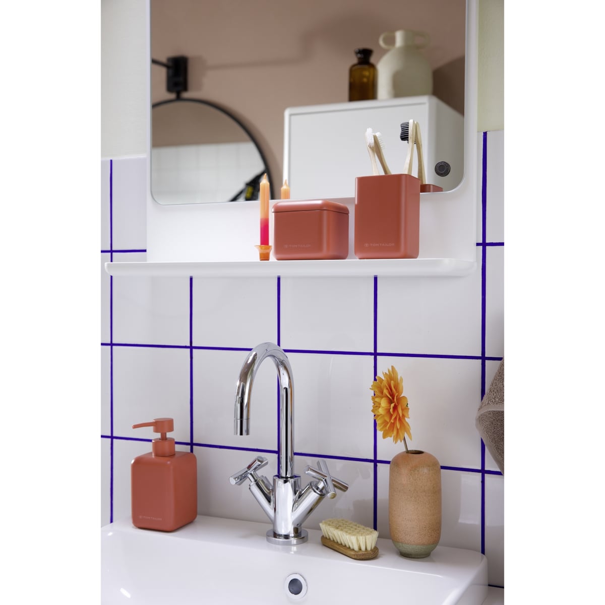 Organizer z pokrywką do łazienki TOM TAILOR