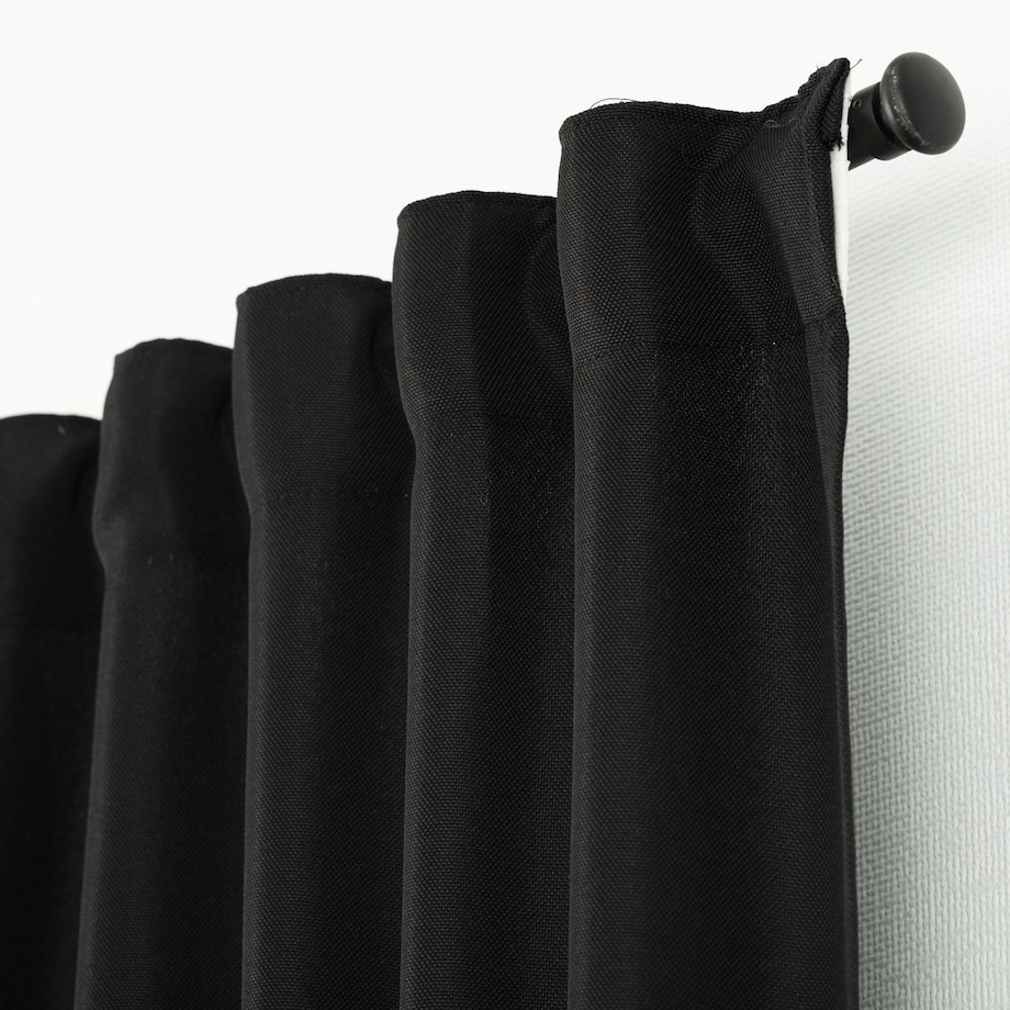 Zasłona BASIC na taśmie marszczącej 140x300cm czarny 1 szt. 140x300 czarny
