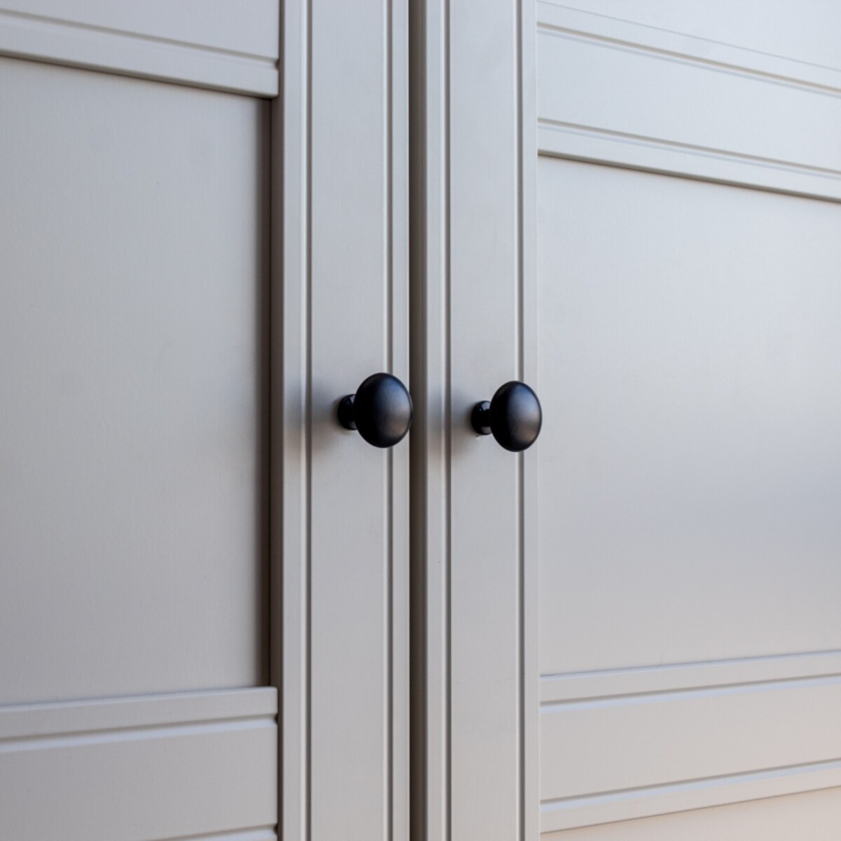 10x Gałka do mebli czarna uchwyt meblowy klasyczny zestaw 28 mm