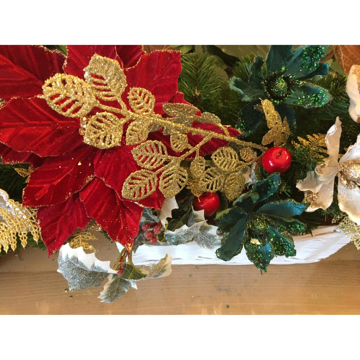 BROKATOWA GAŁĄZKA KWIAT ZŁOTY do dekoracji bukietu kompozycji święta stroik