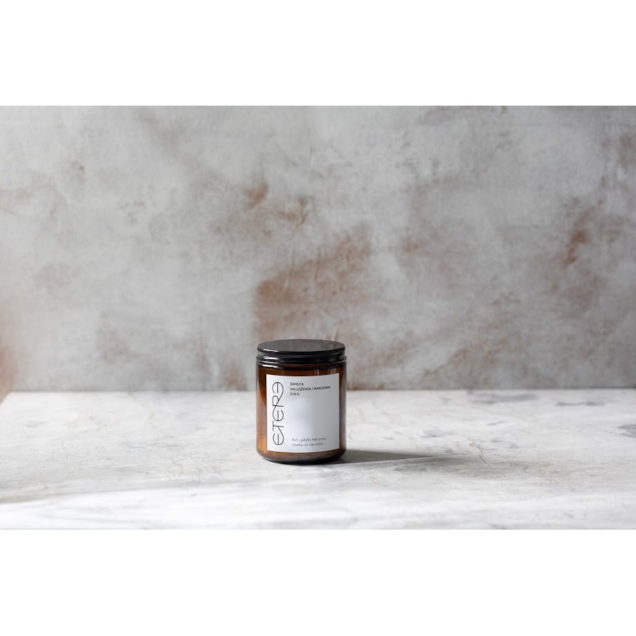 Świeca do leżenia i marzenia