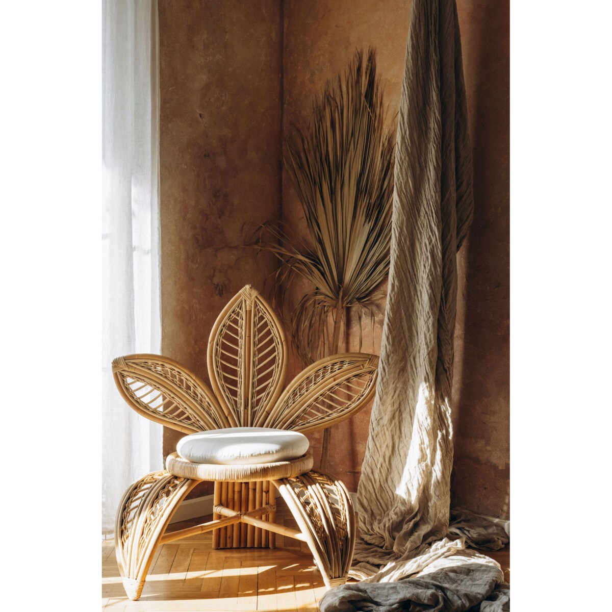 Rattanowy fotel LOTUS