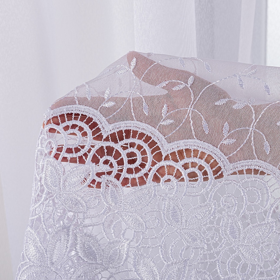 Firana na taśmie 300x245 biały ze wzorem