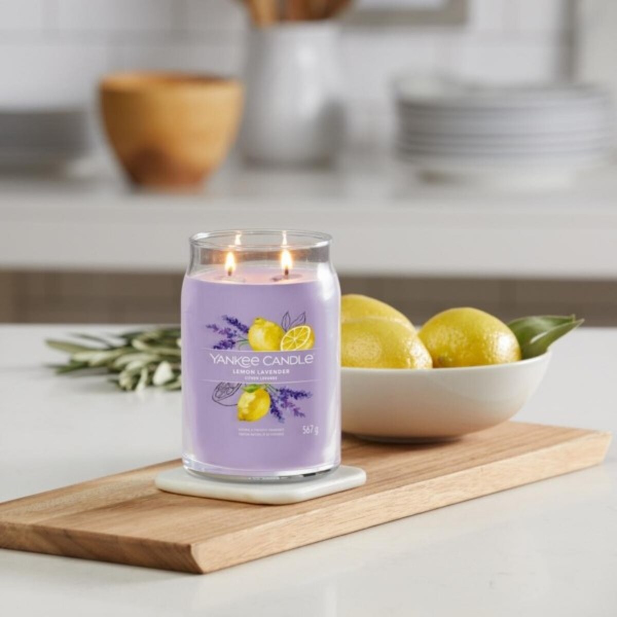 YC SIGNATURE – Świeca duża LEMON LAVENDER
