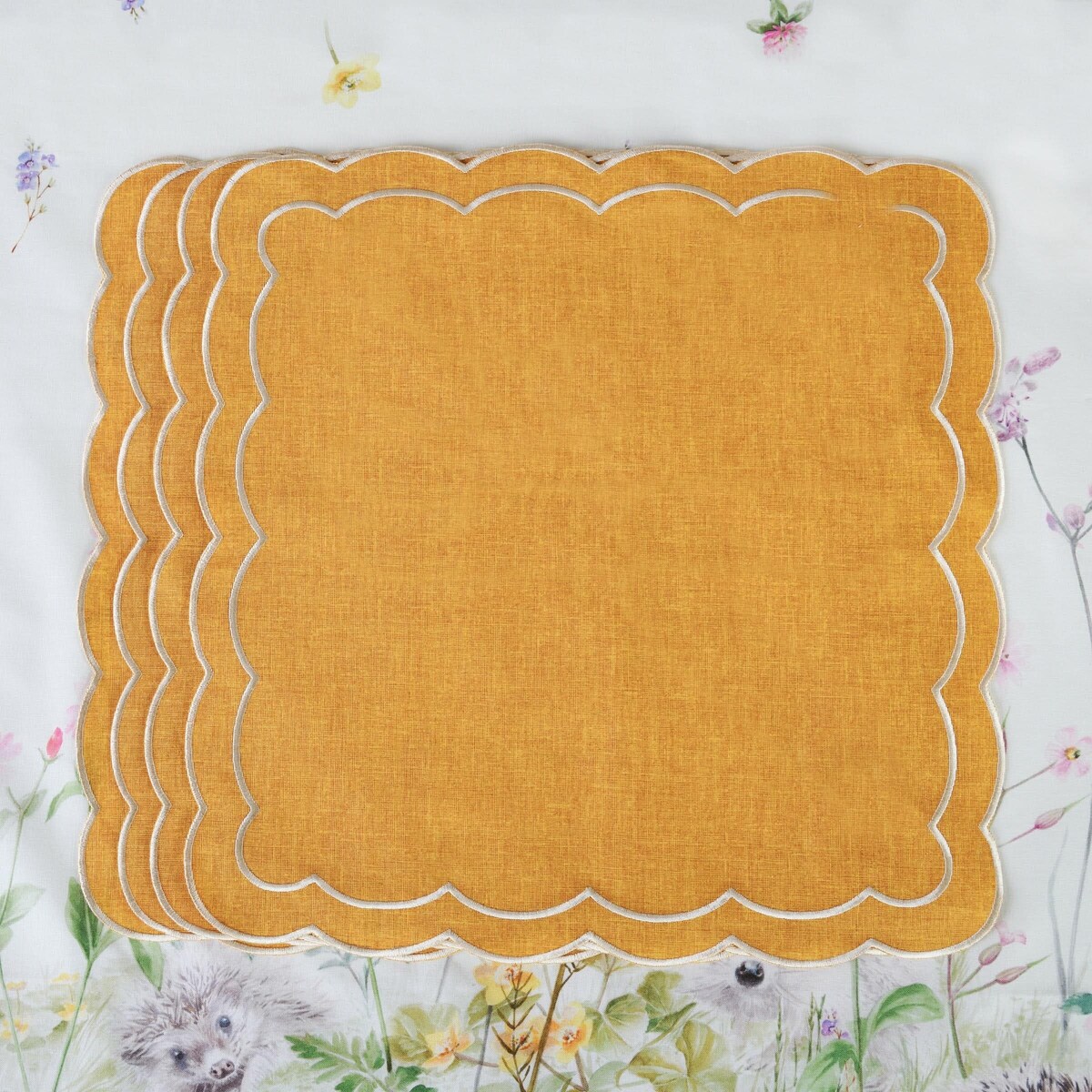 Haftowane serwetki Yellow Petali - 6 sztuk