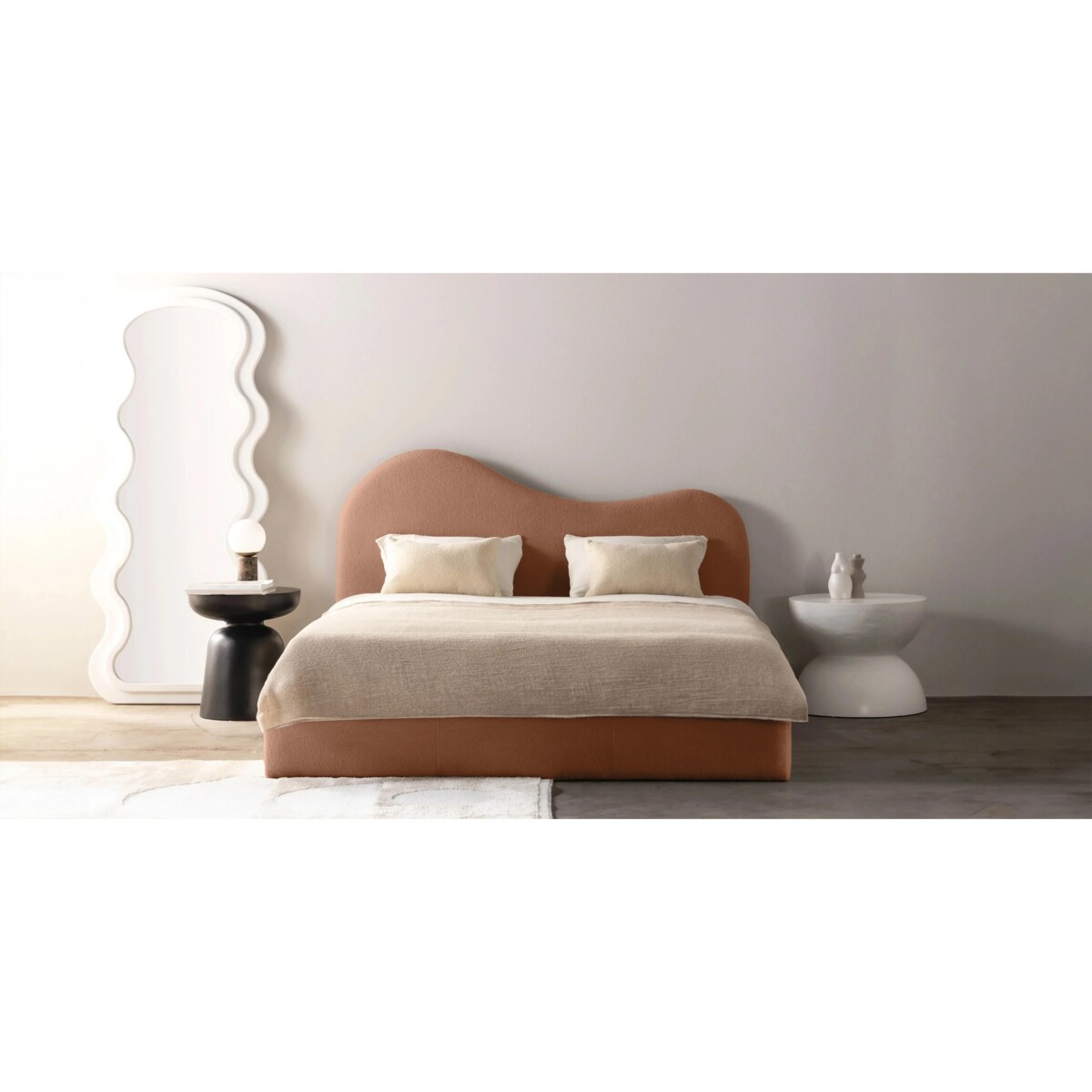 Łóżko tapicerowane 160x200 cm miedziane bouclé Vibo