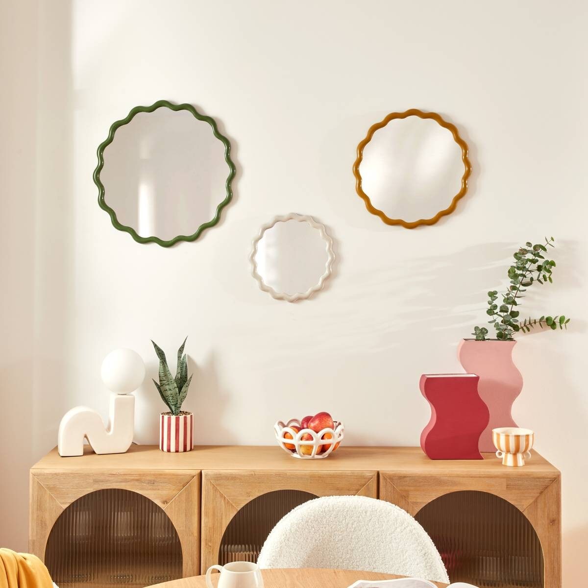 Komplet trzech falistych luster Judy, 50x50cm