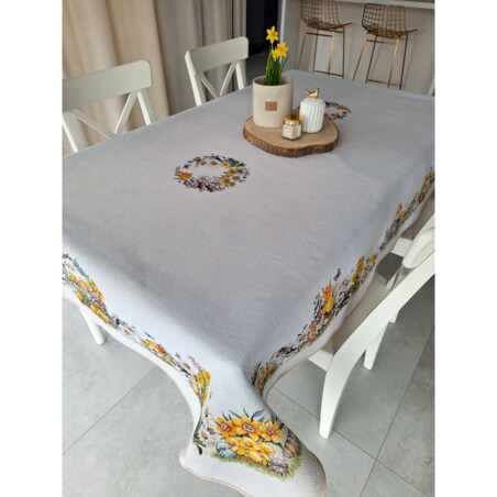 Obrus Wielkanocny 140X210 Cm Na Stół Ozdobny Dekoracyjny Kurczaczki