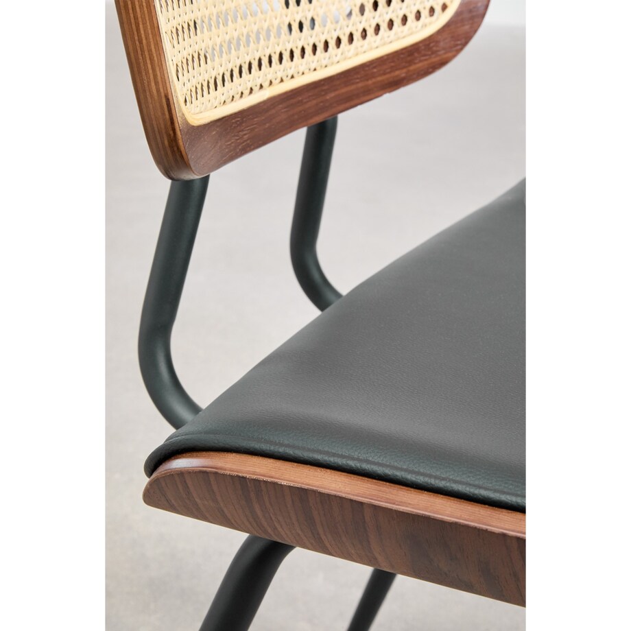 Krzesło drewniane z plecionką wiedeńską i ekoskórą czarną Raysa