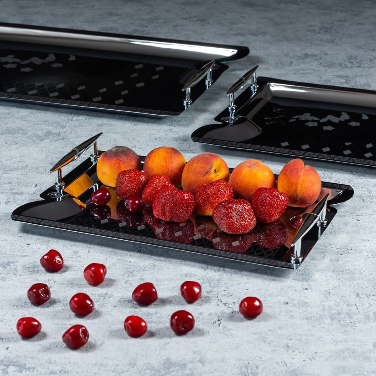 Zestaw 3 tac chromowanych do serwowania taca tacka KINGHOFF