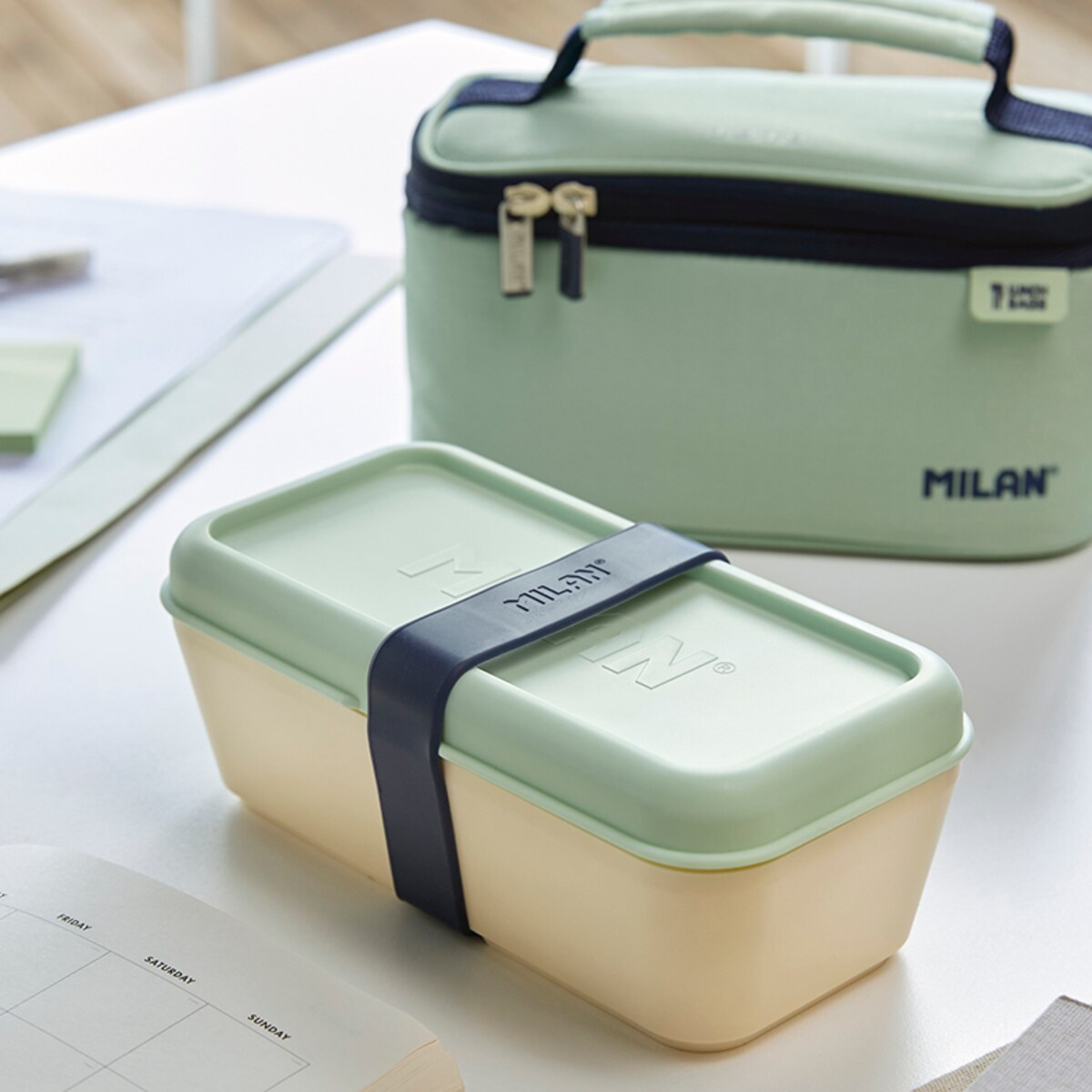 Pojemnik MILAN prostokątny na lunch 0,75 l zielony