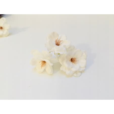 KWIATY WIŚNI MYDLANE DROBNE BIAŁE gałązki do bukietu box kompozycji stroik