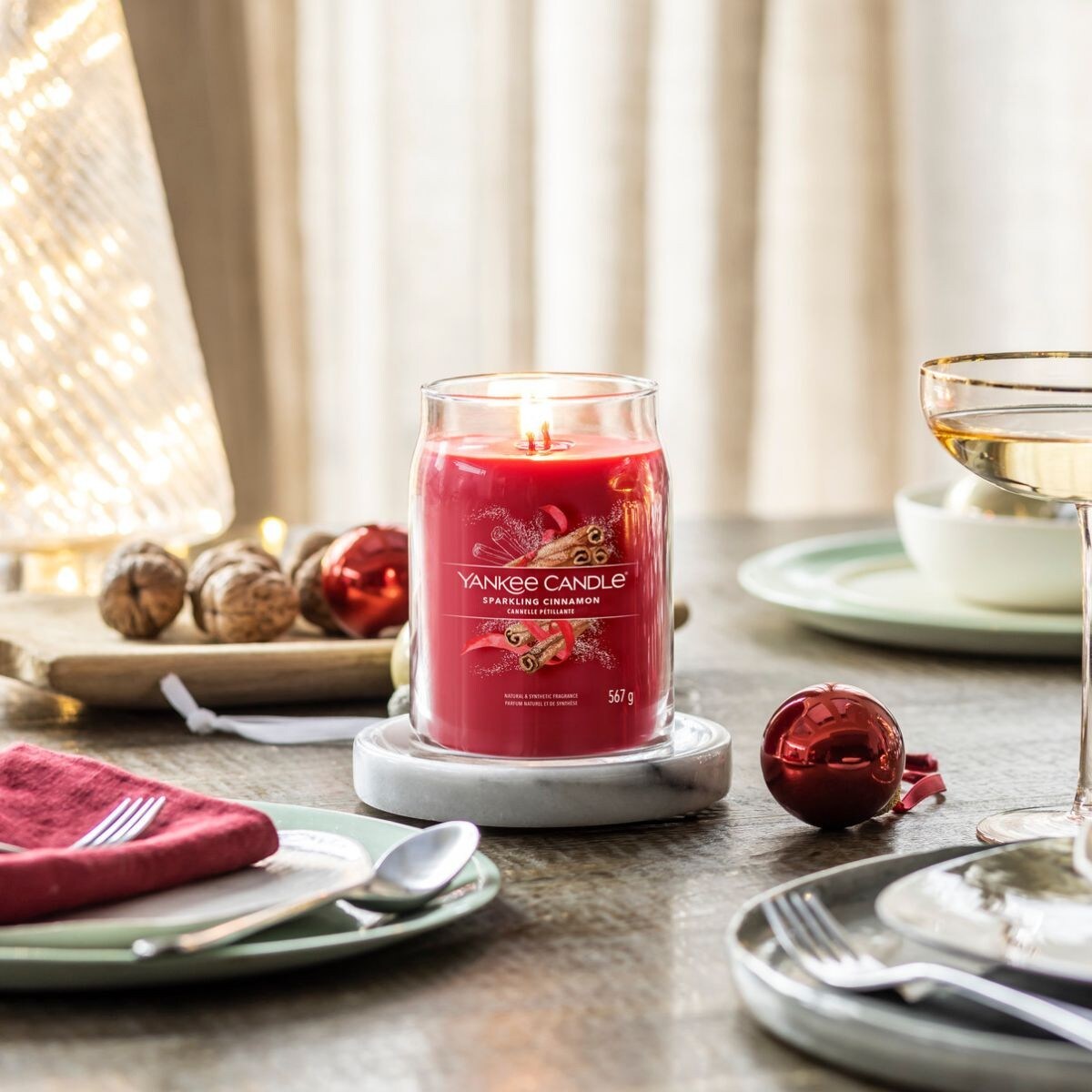 YC SIGNATURE – Świeca duża SPARKLING CINNAMON