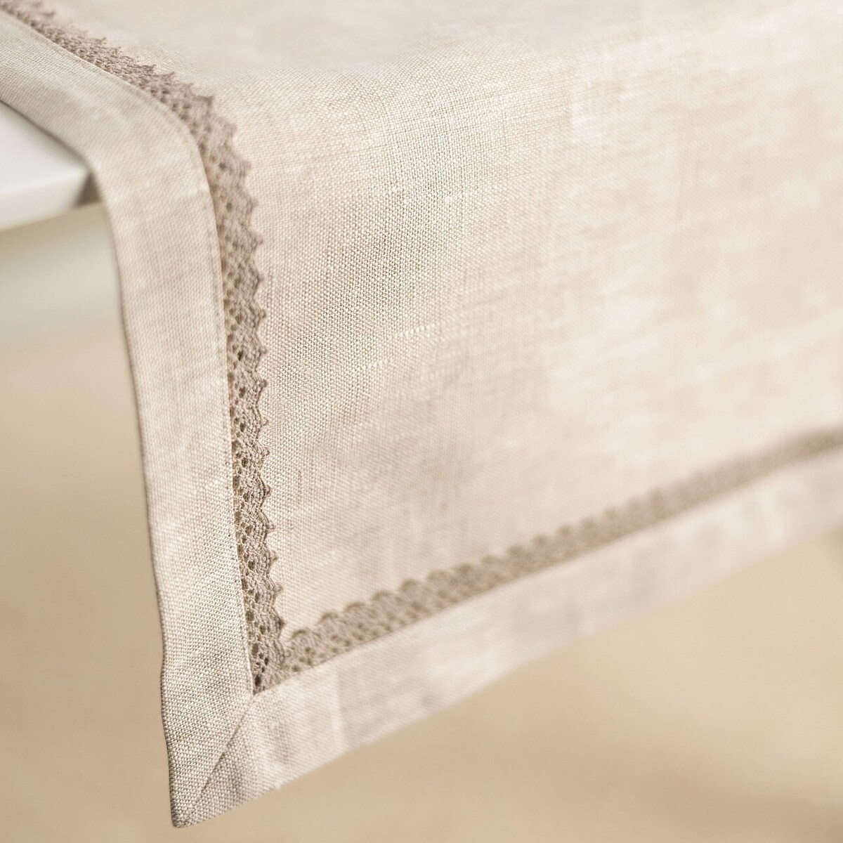 Bieżnik z koronką 40x160 cm 40x160 naturalny len