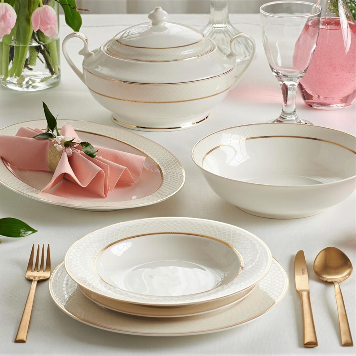 VILLA ITALIA Serwis obiadowy porcelanowy na 12 osób z wazą CELINE