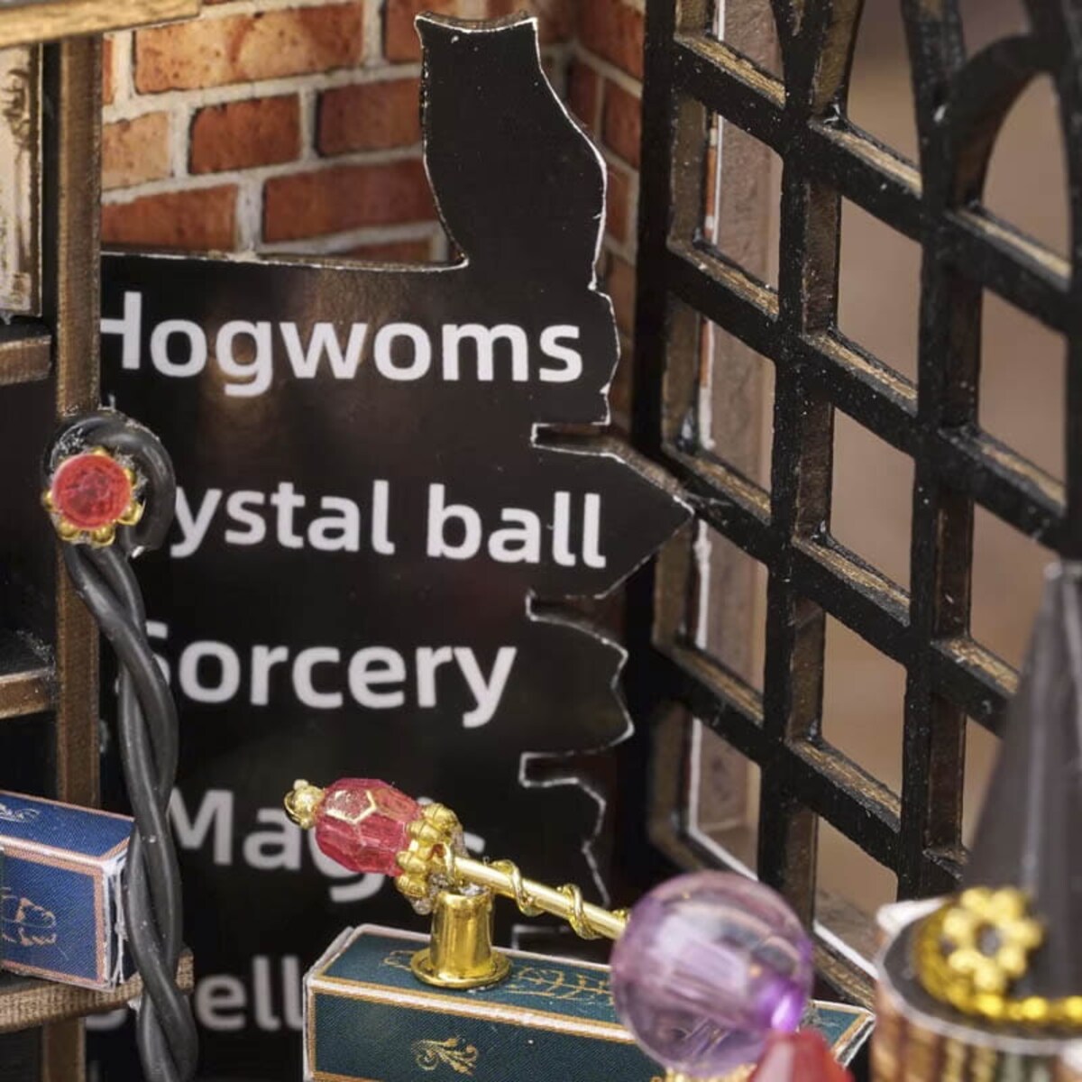 Miniaturowy domek - Wróżby Tarota