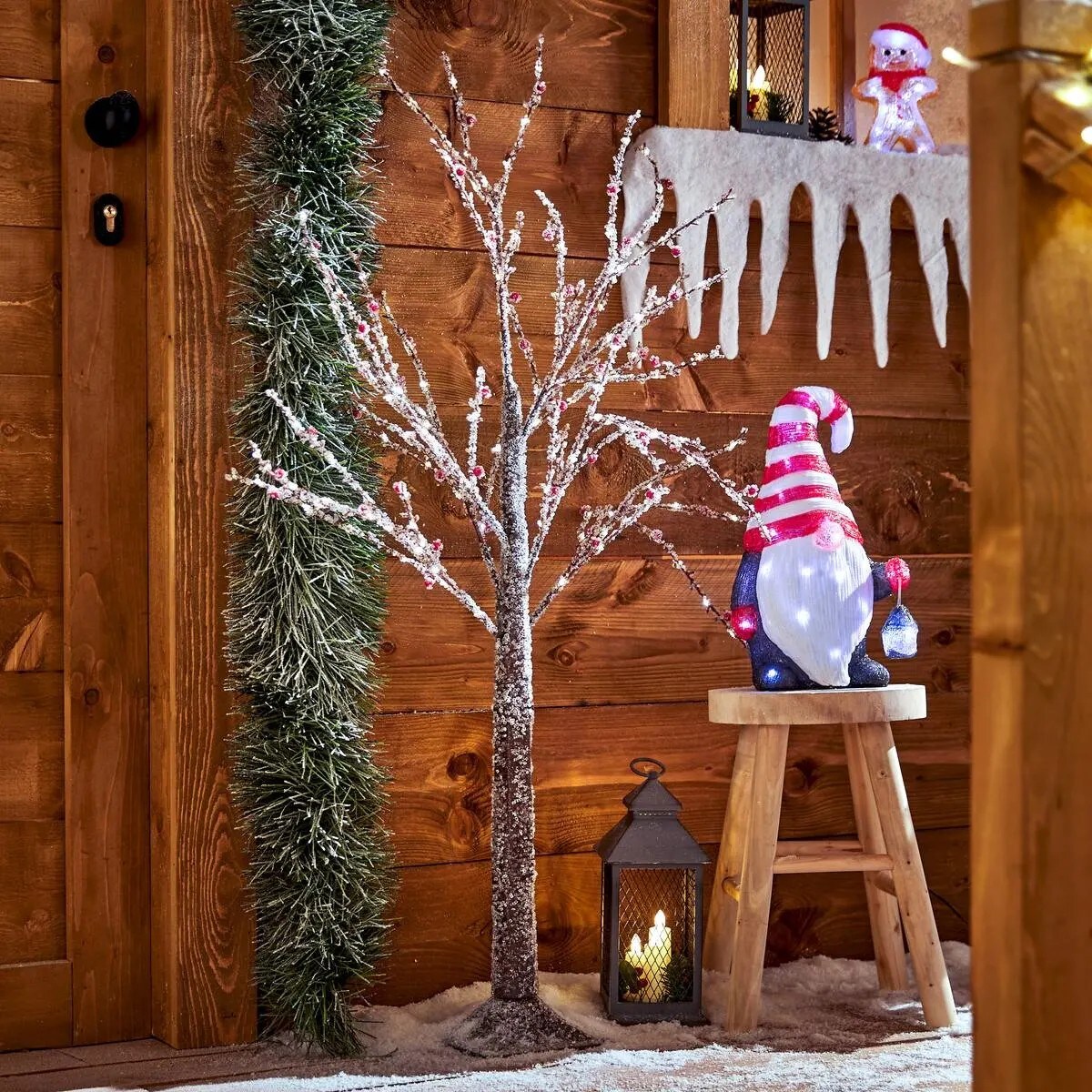 Drzewko LED, zmrożone z czerwonymi owocami, 150 cm